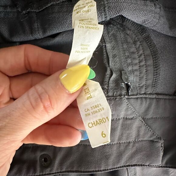 Lululemon carry all grey bootcut outdoor pants size 6 - Picture 4 of 8